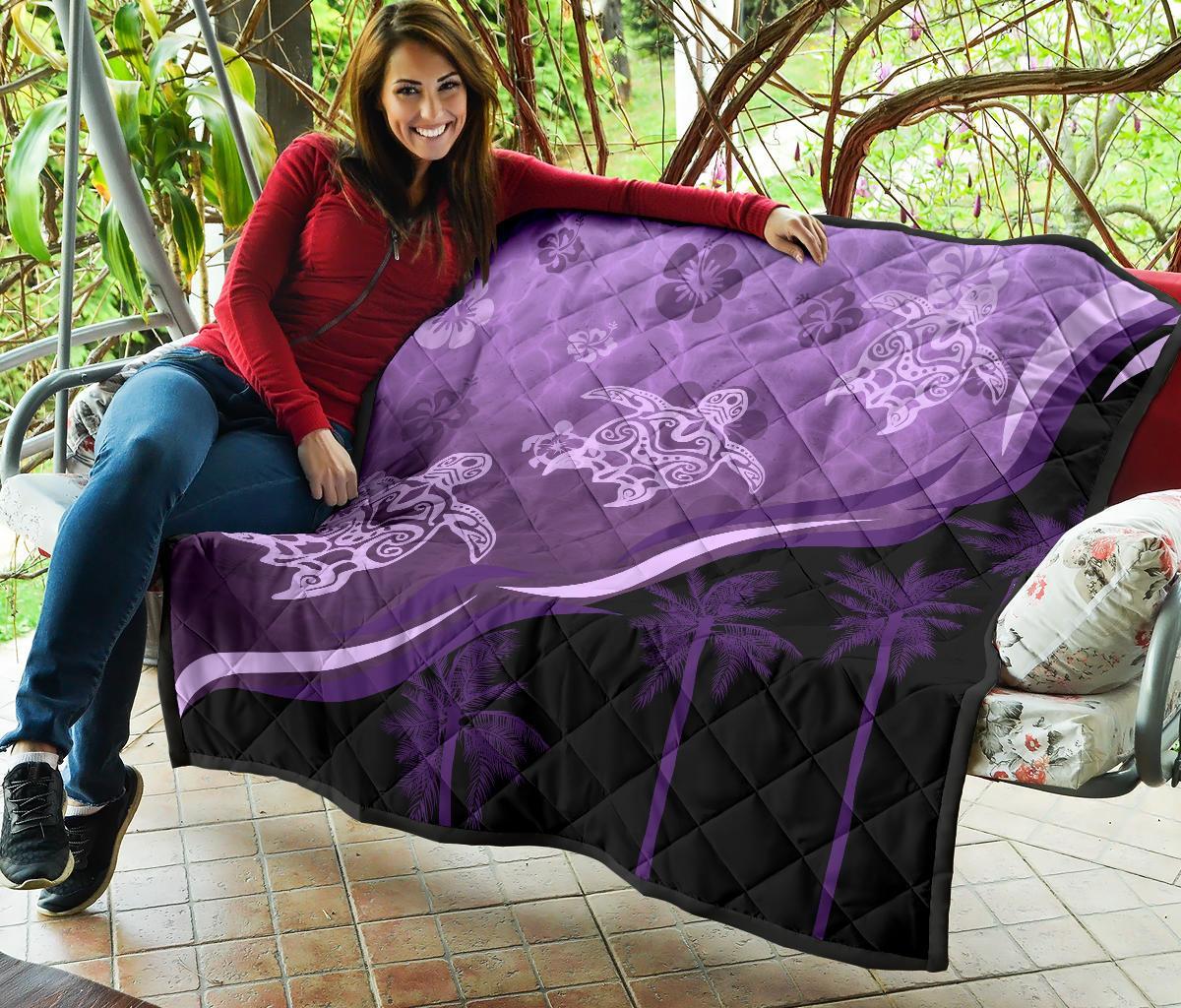 purple-turtle-hibiscus-premium-quilt