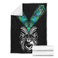 new-zealand-maori-moko-premium-blanket-paua-shell