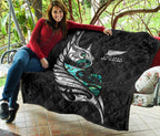 new-zealand-premium-quilt-manaia-paua-fern-wing-white