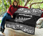 aotearoa-new-zealand-maori-premium-quilt-silver-fern-white