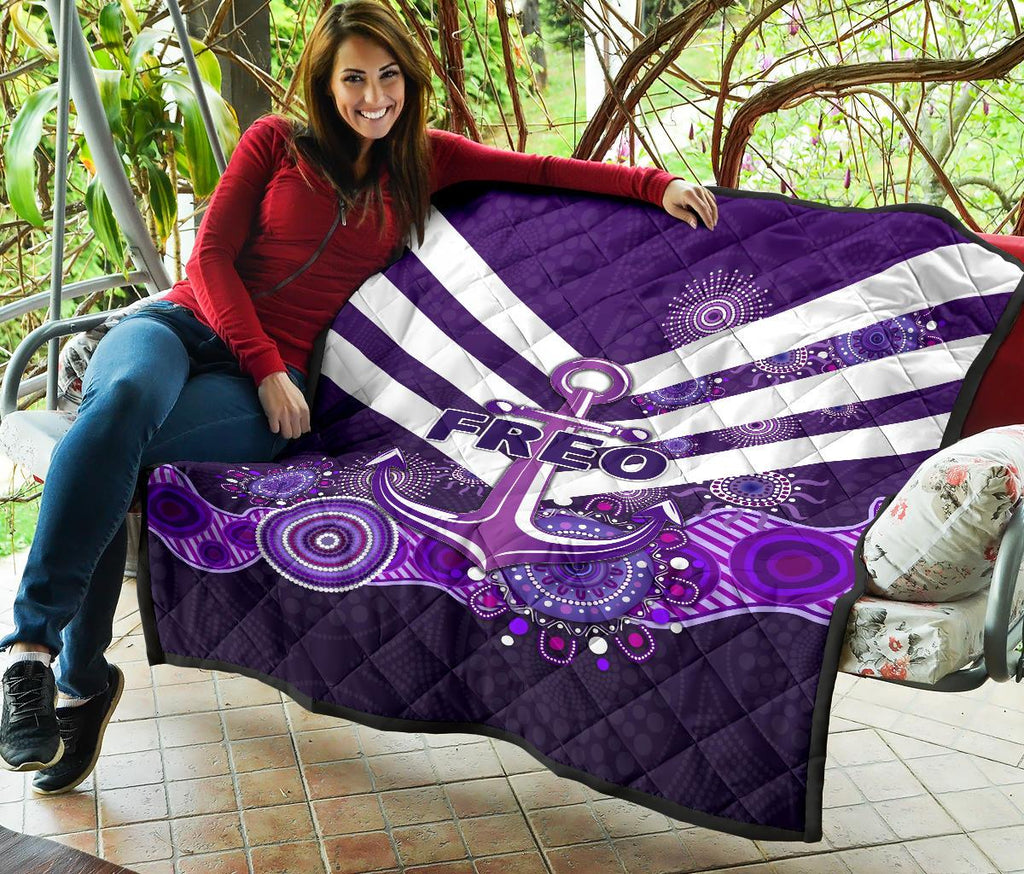 fremantle-premium-quilt-dockers-indigenous-freo