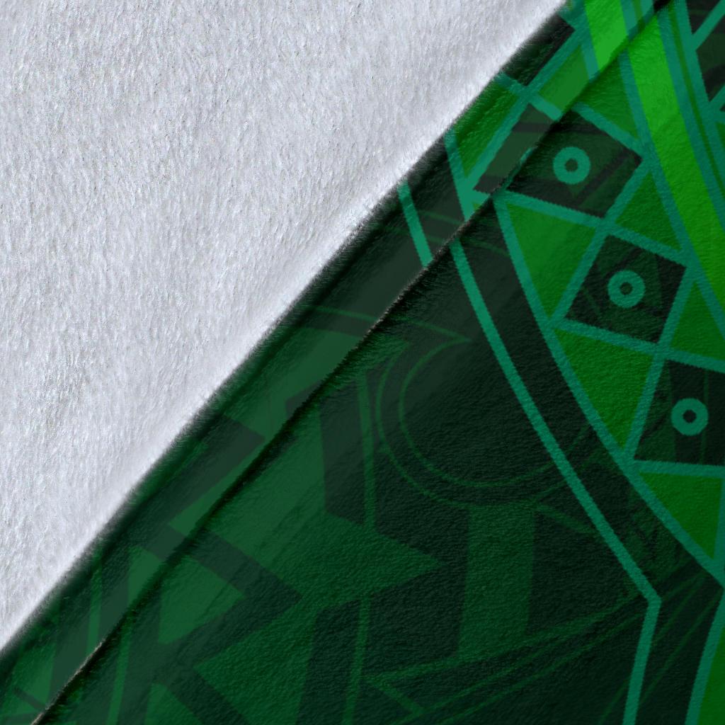 new-zealand-maori-mangopare-premium-blanket-polynesian-green
