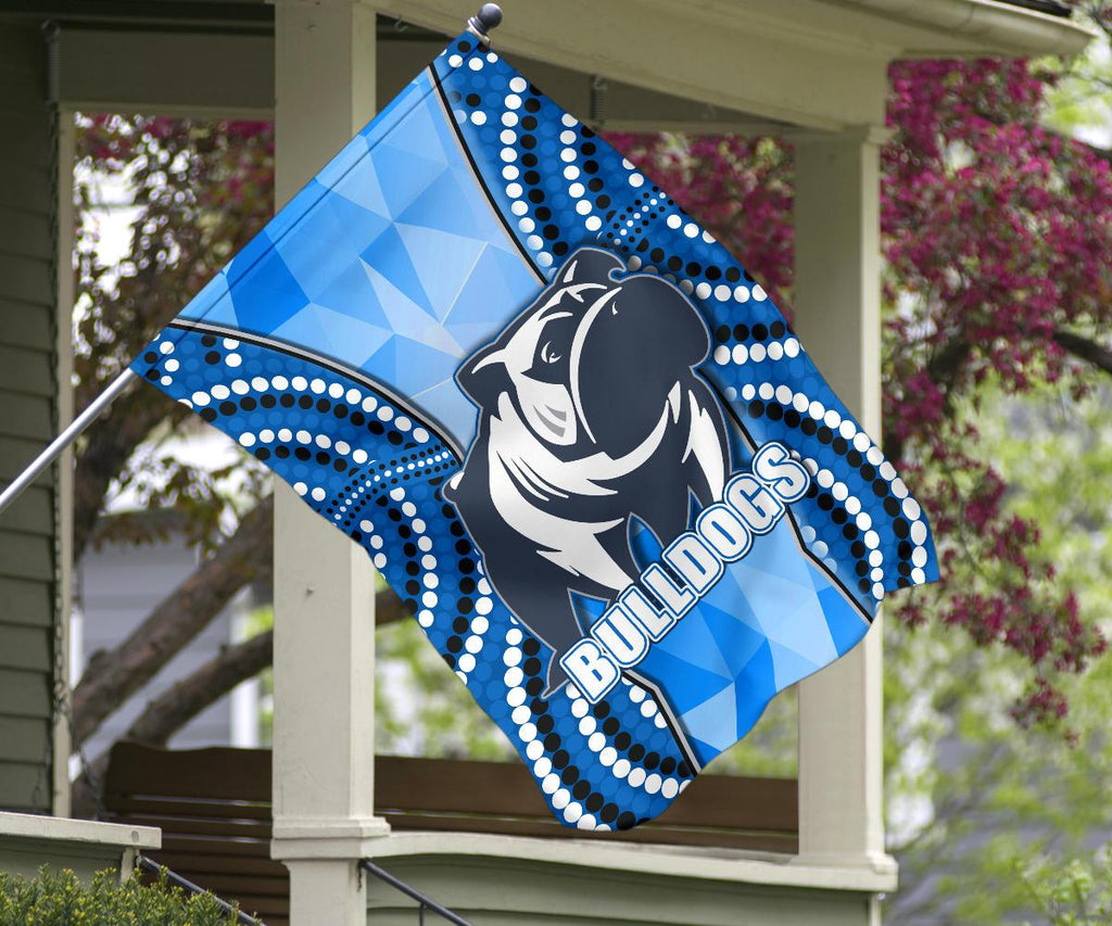 bulldogs-flag-indigenous-snappy