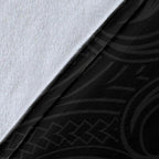 new-zealand-maori-moko-premium-blanket-paua-shell