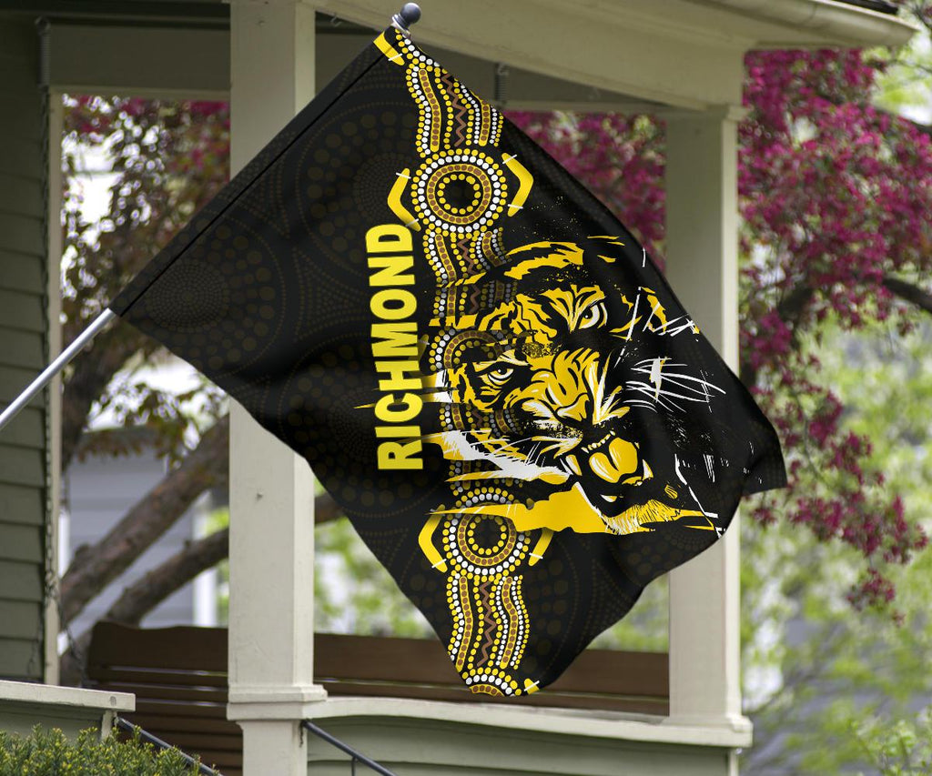 richmond-flag-power-tigers-indigenous