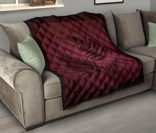 silver-fern-red-style-quilt