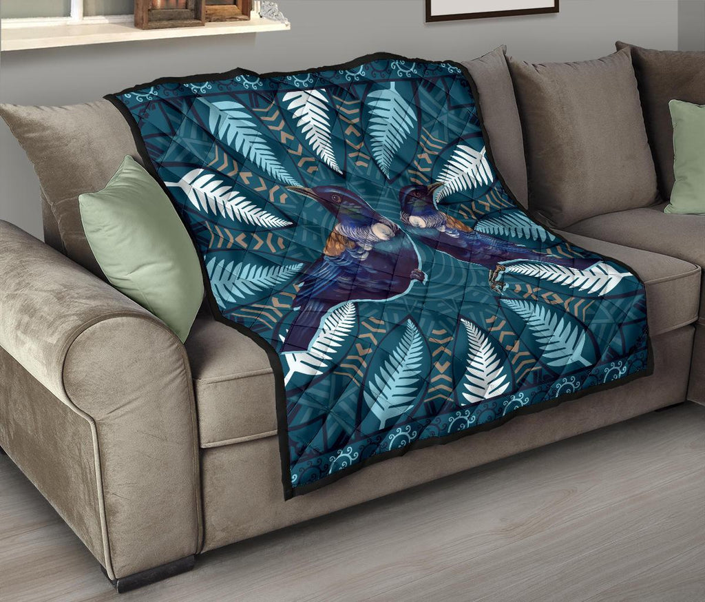 tui-silver-fern-art-quilt