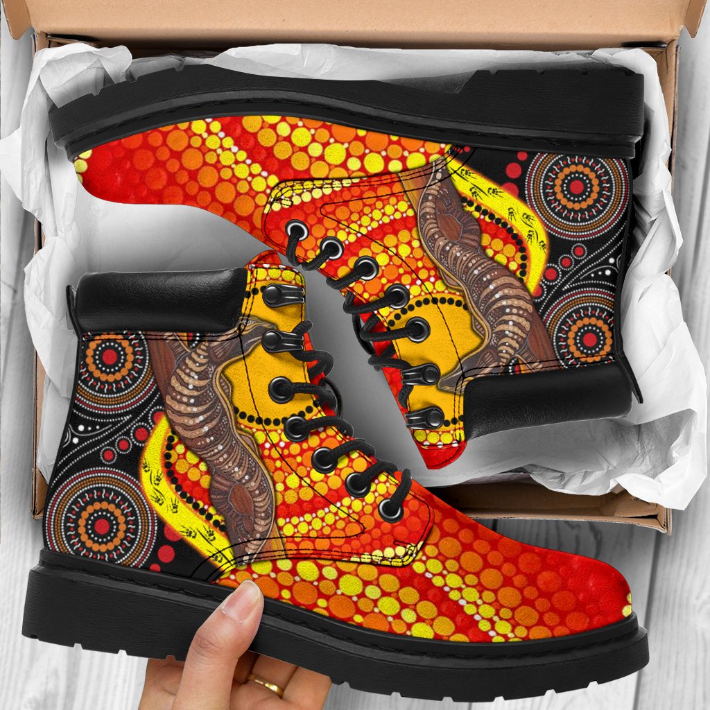 all-season-boots-australian-aboriginal-dot-painting-sun-and-lizard