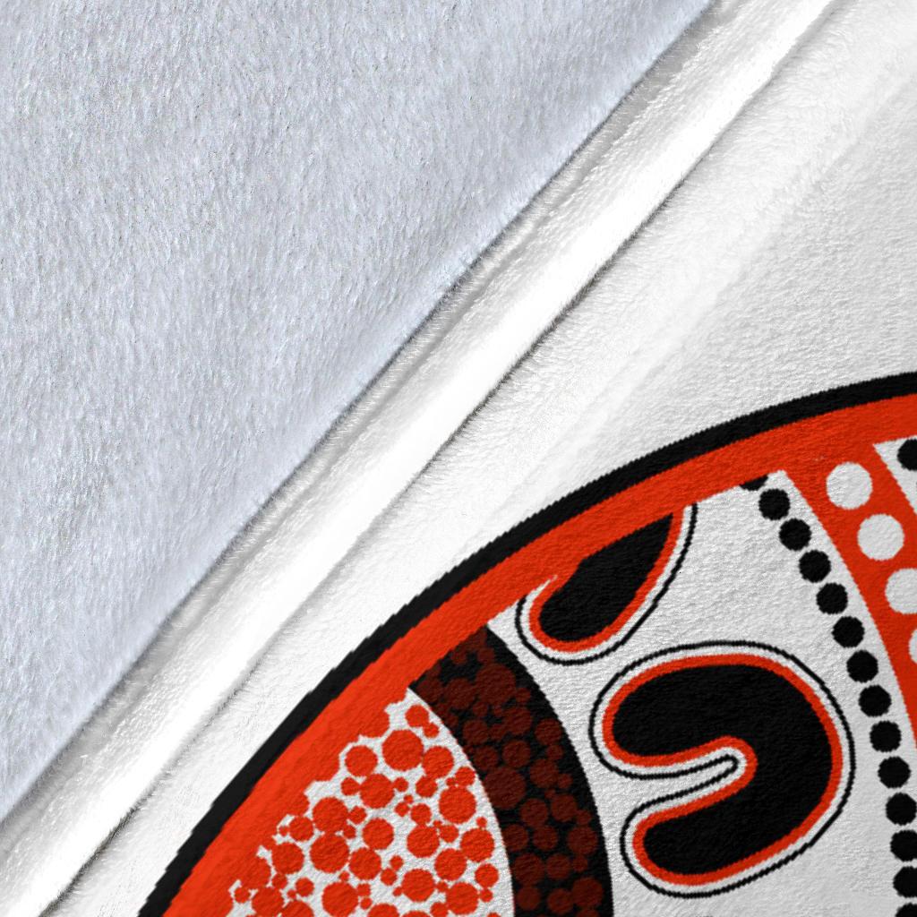 giants-premium-blanket-simple-indigenous