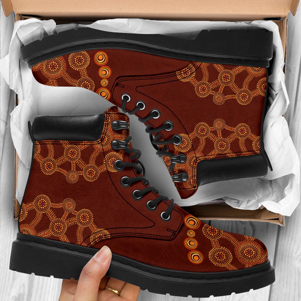 aboriginal-boots-circle-dot-painting-aussie-flowers-all-season