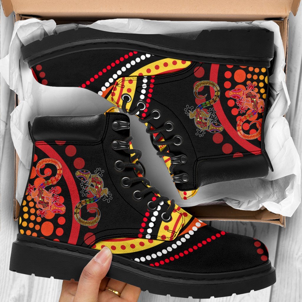 aboriginal-all-season-boots-couple-aboriginal-lizards