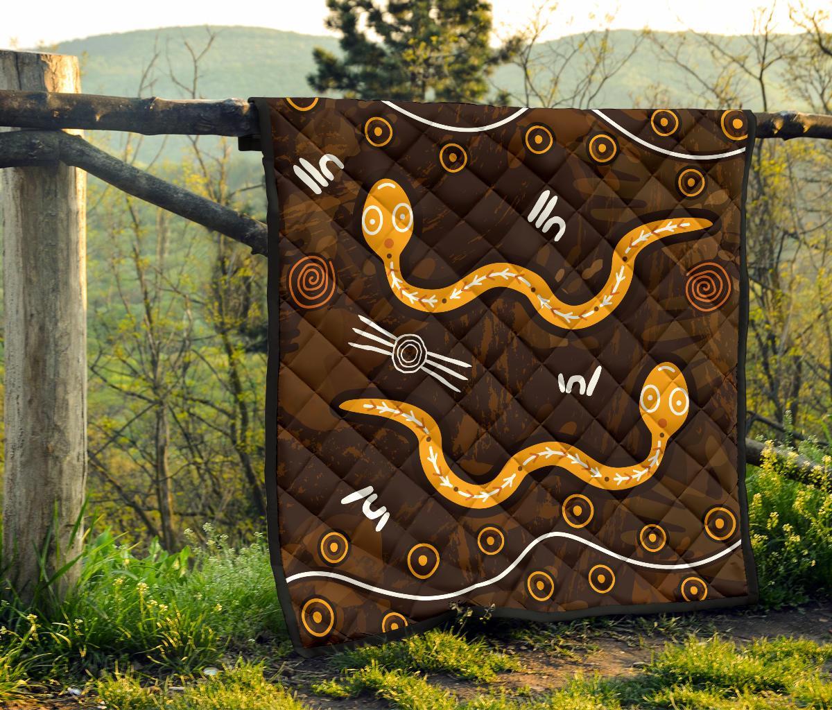 aboriginal-premium-quilt-indigenous-snake-hand-brown-color-1