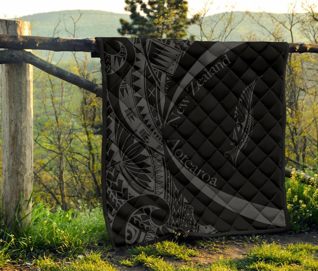 new-zealand-silver-fern-premium-quilt-maori-tattoo-circle-style