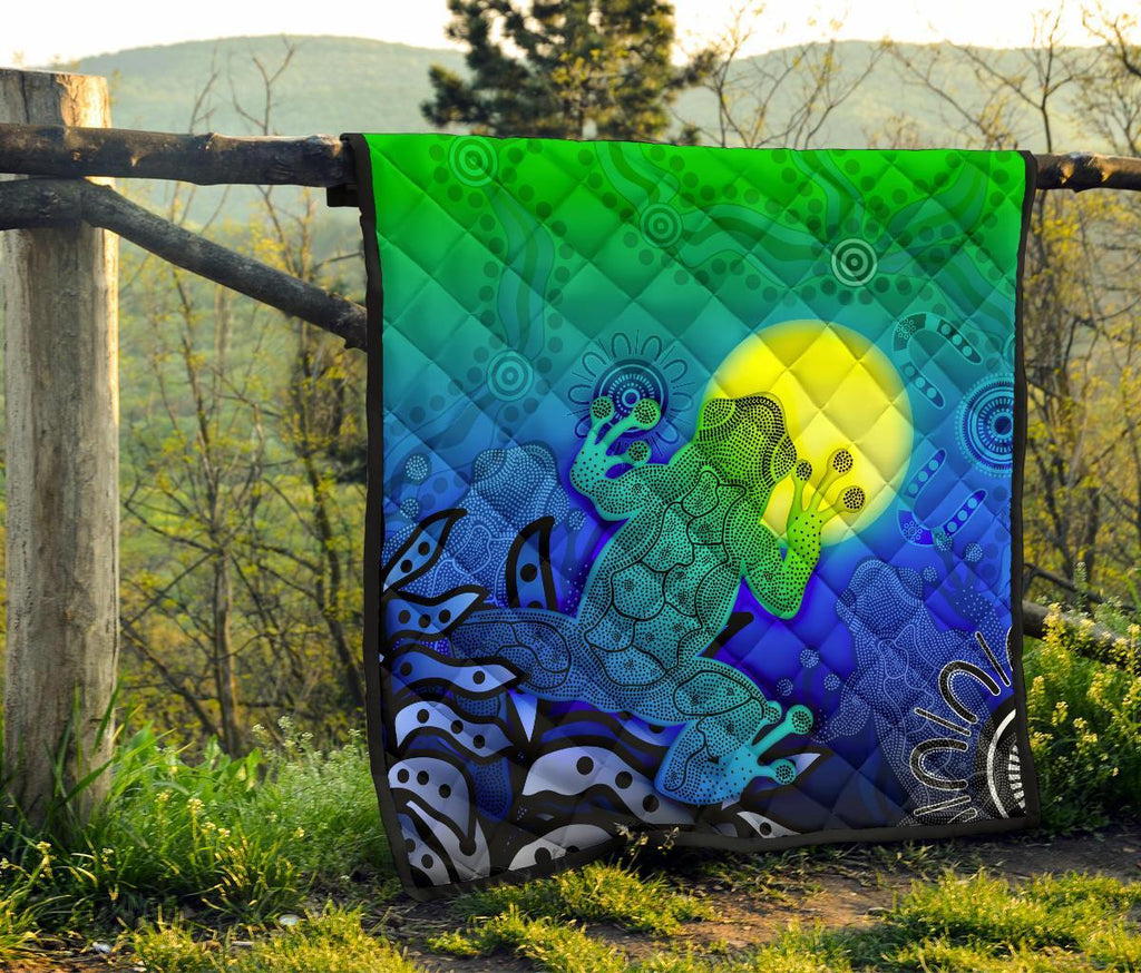 aboriginal-premium-quilt-indigenous-frog-blue