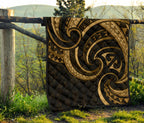 new-zealand-maori-mangopare-premium-quilt-polynesian-gold