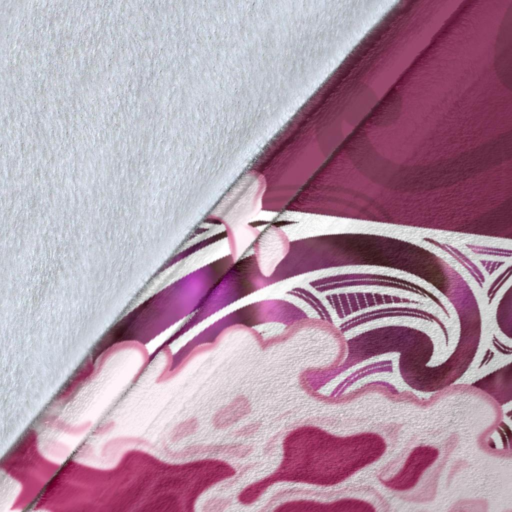 maori-manaia-the-blue-sea-premium-blanket-pink