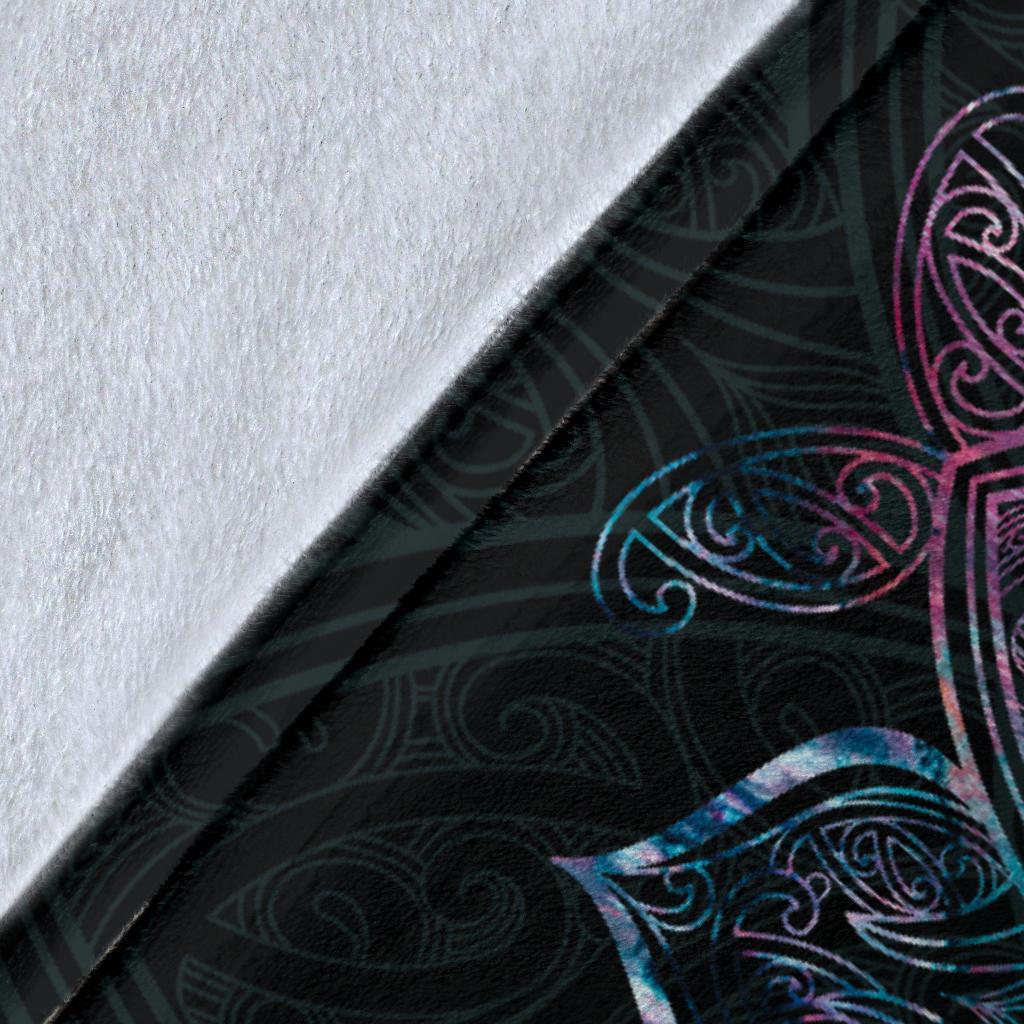 maori-mandala-blanket-paua-shell