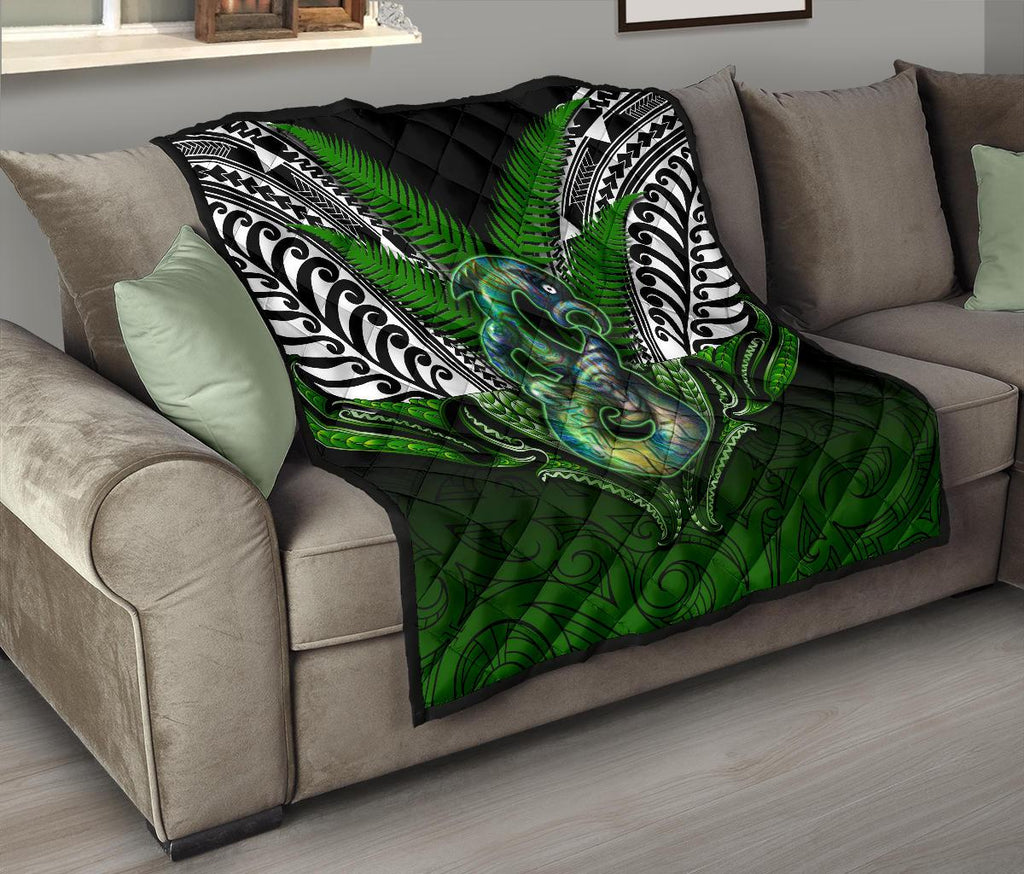 manaia-mythology-premium-quilt-silver-fern-maori-tattoo