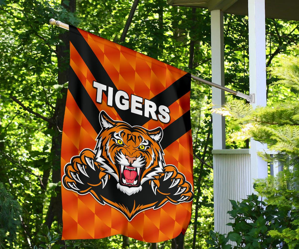 balmain-flag-tigers-orange-vibes