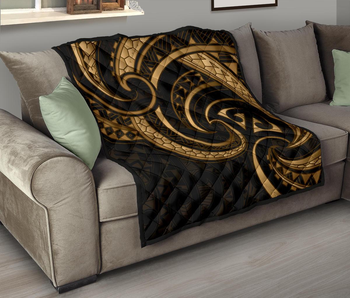 new-zealand-maori-mangopare-premium-quilt-polynesian-gold