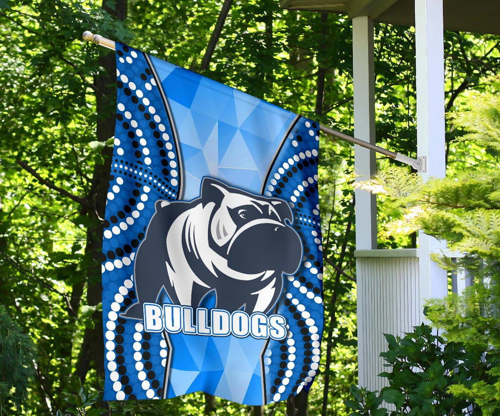 bulldogs-flag-indigenous-snappy