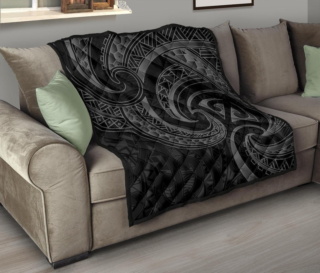 new-zealand-maori-mangopare-premium-quilt-polynesian-black