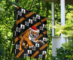 wests-christmas-flag-tigers-fancy