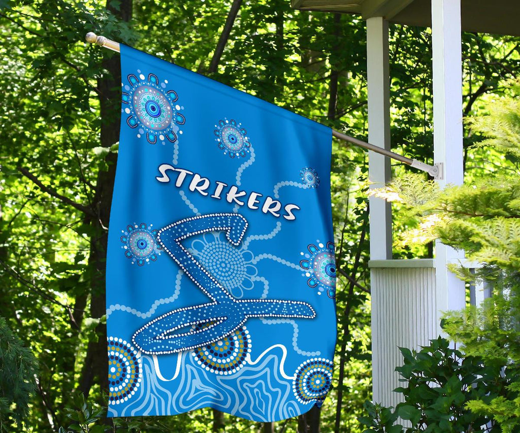 strikers-flag-indigenous-blue-energy