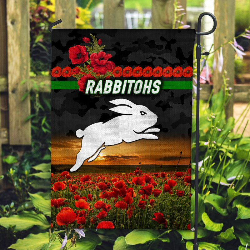 south-sydney-rabbitohs-anzac-2022-flag-poppy-flowers-vibes-black