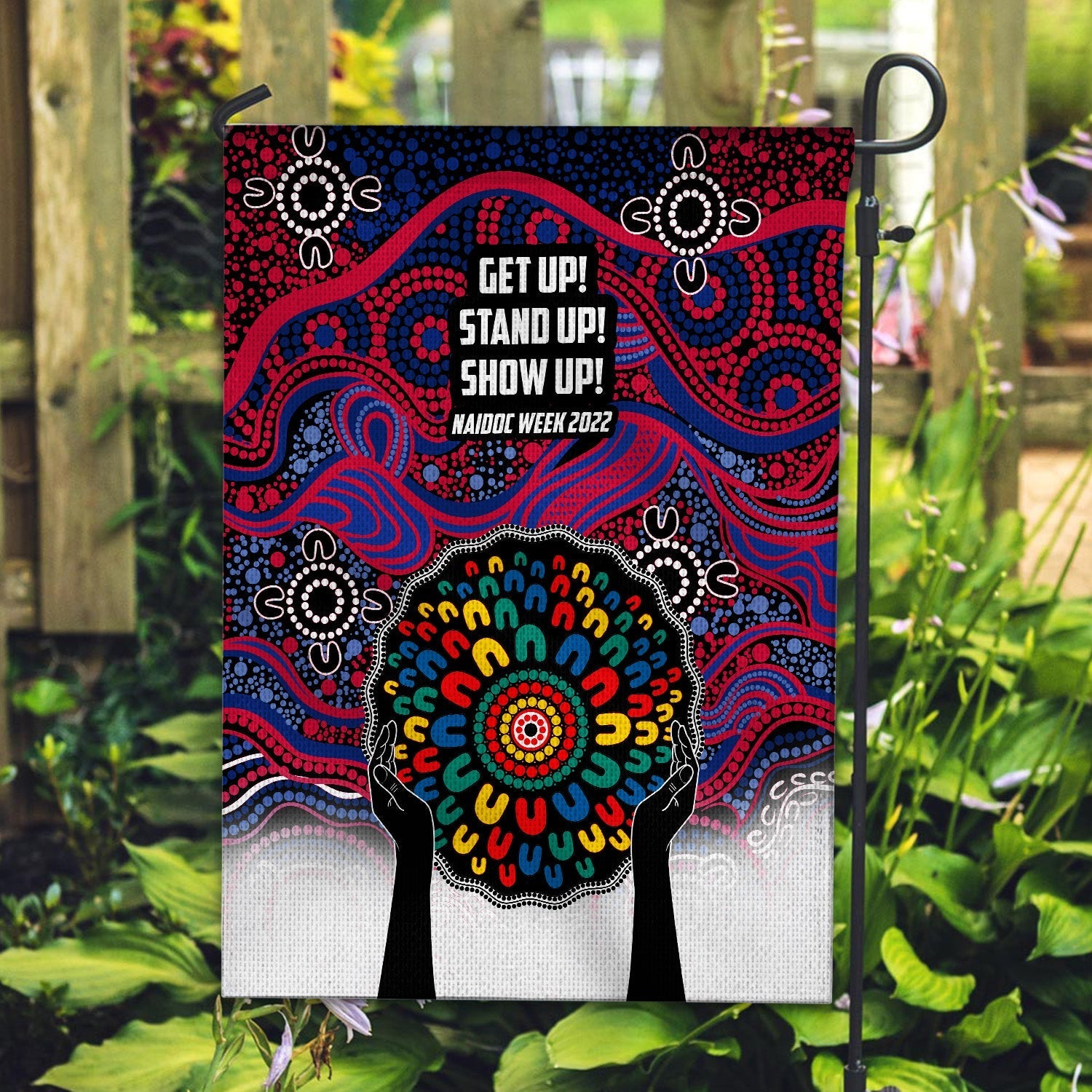 bulldogs-australian-football-naidoc-2022-patterns-flag