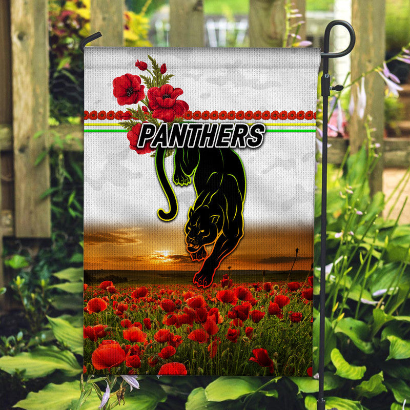 penrith-panthers-anzac-2022-flag-poppy-flowers-vibes-white