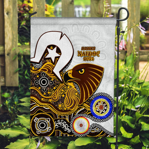 hawks-australian-football-naidoc-2022-flag