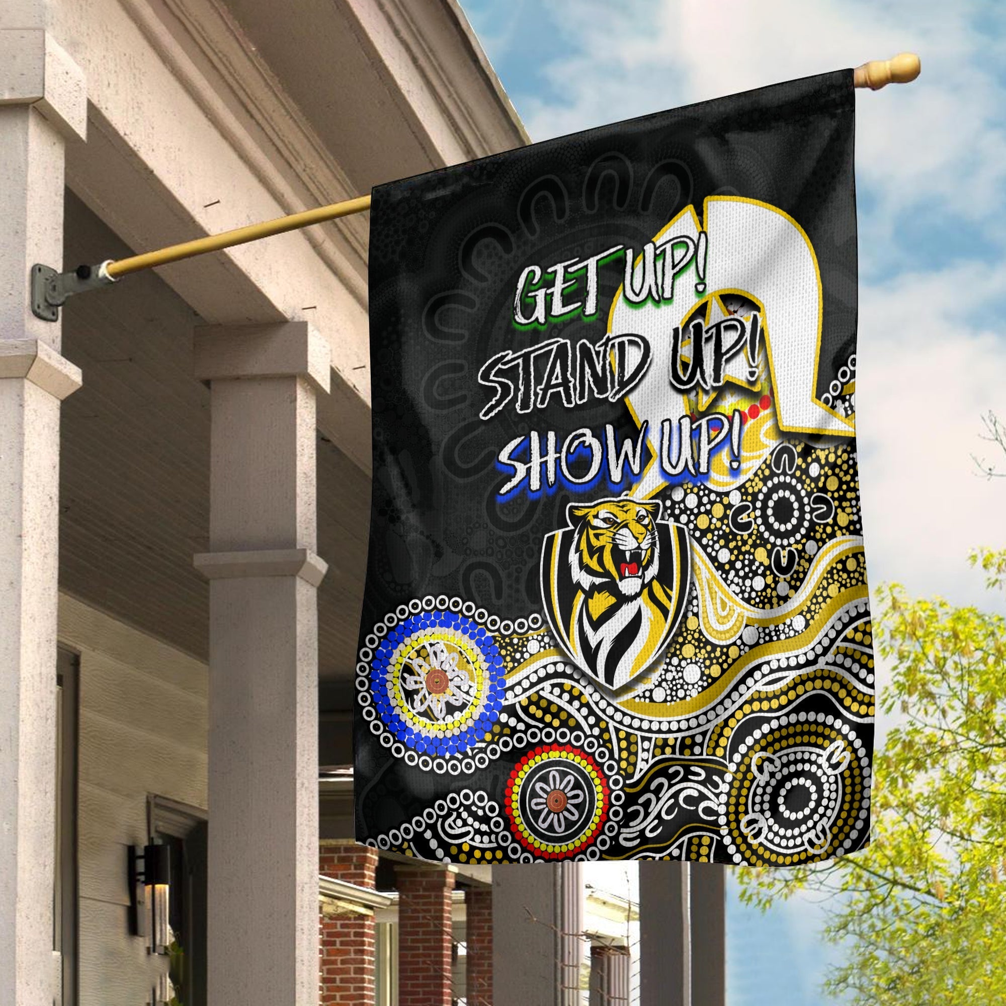 tigers-australian-football-naidoc-2022-flag