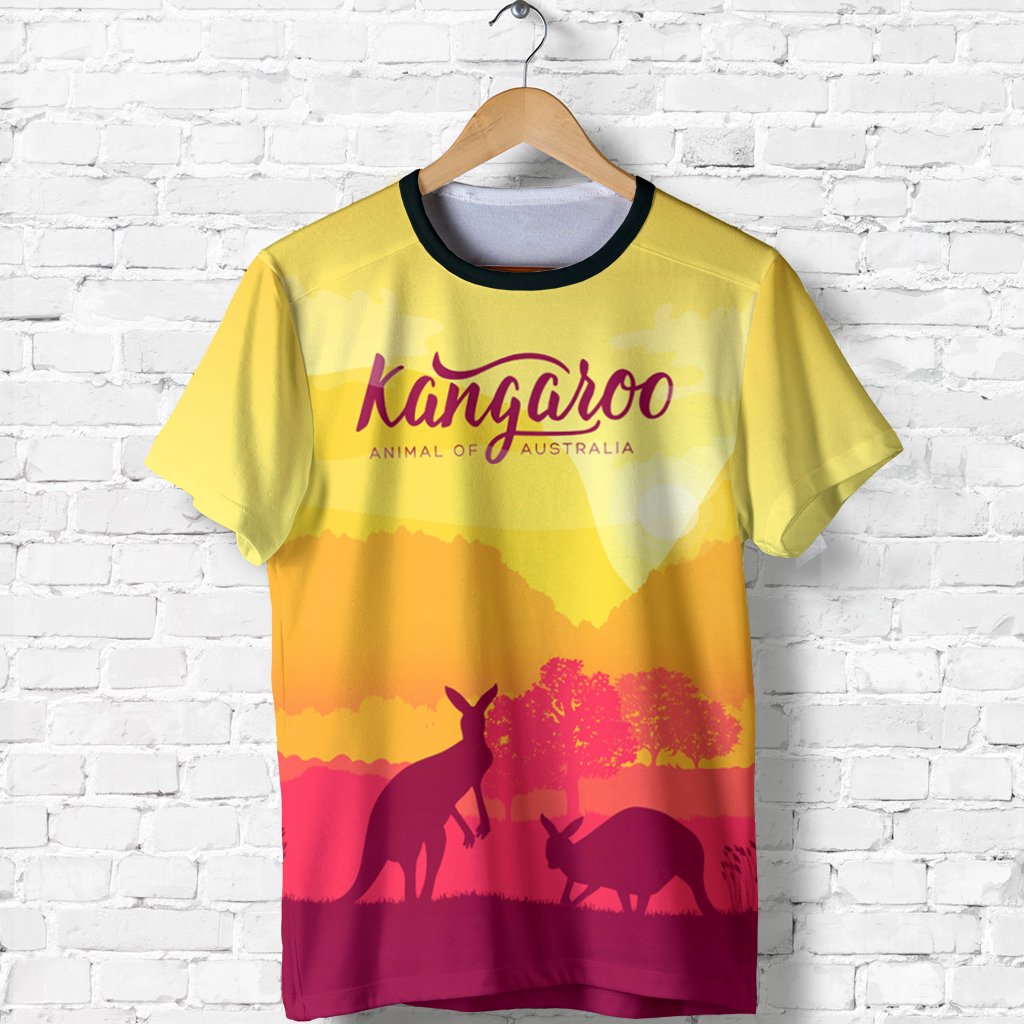 t-shirt-kangaroo-t-shirt-morning-uluru-unisex