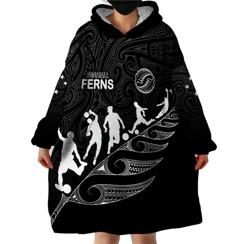 personalised-new-zealand-football-ferns-wearable-blanket-hoodie-women-world-cup-2023-tribal-koru-pattern