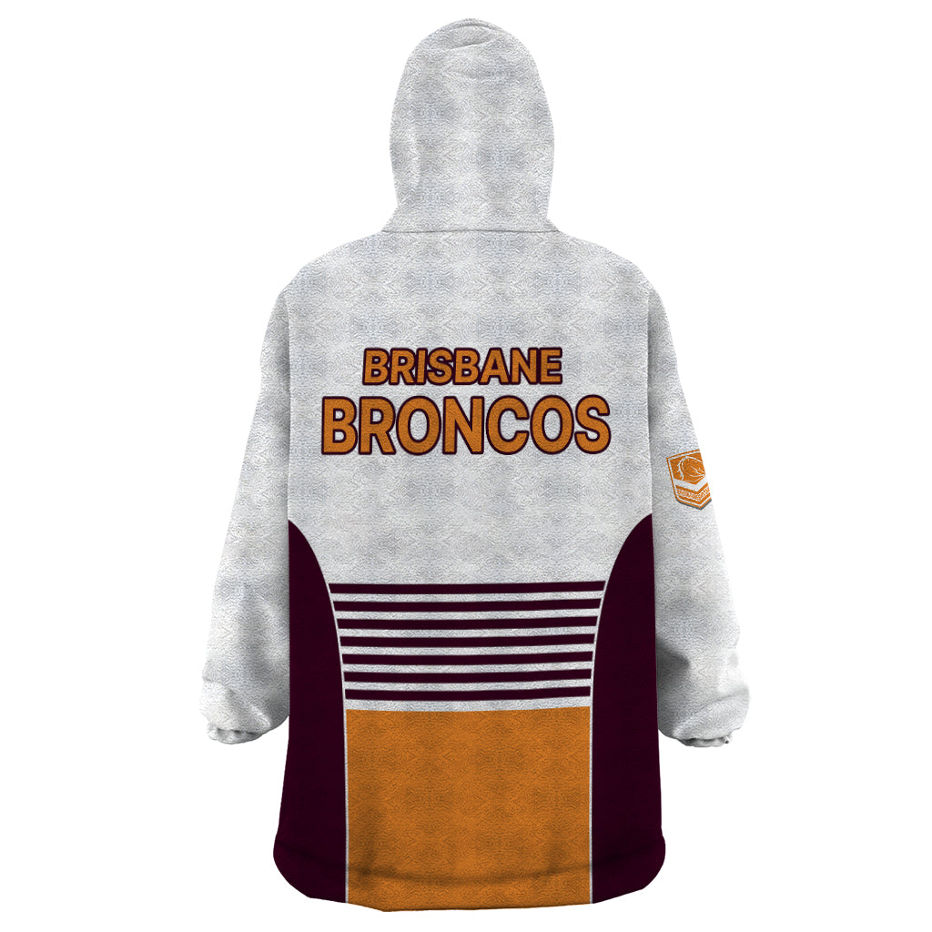 2023-brisbane-broncos-nrl-wearable-blanket-hoodie-no2