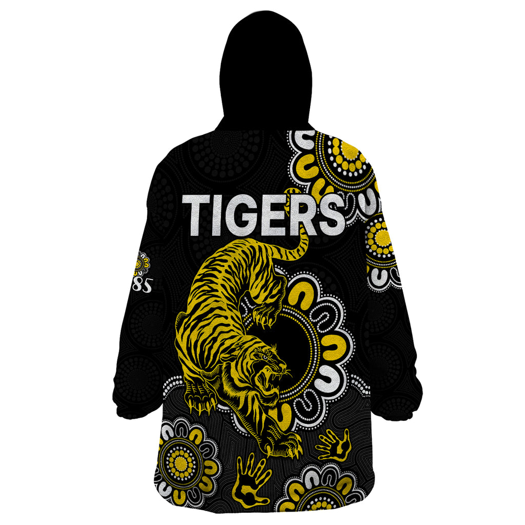 afl-richmond-tigers-1885-aboriginal-wearable-blanket-hoodie