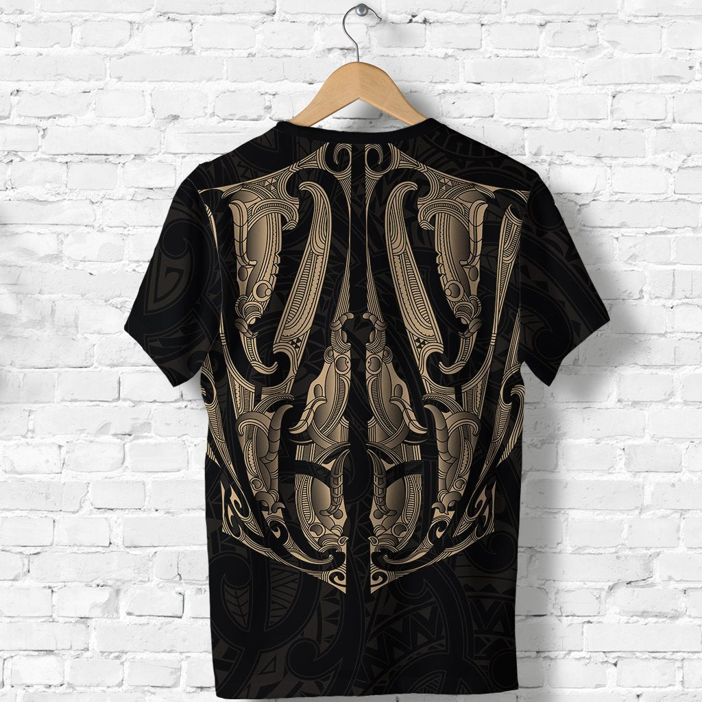 maori-ta-moko-t-shirt-new-zealand-gold