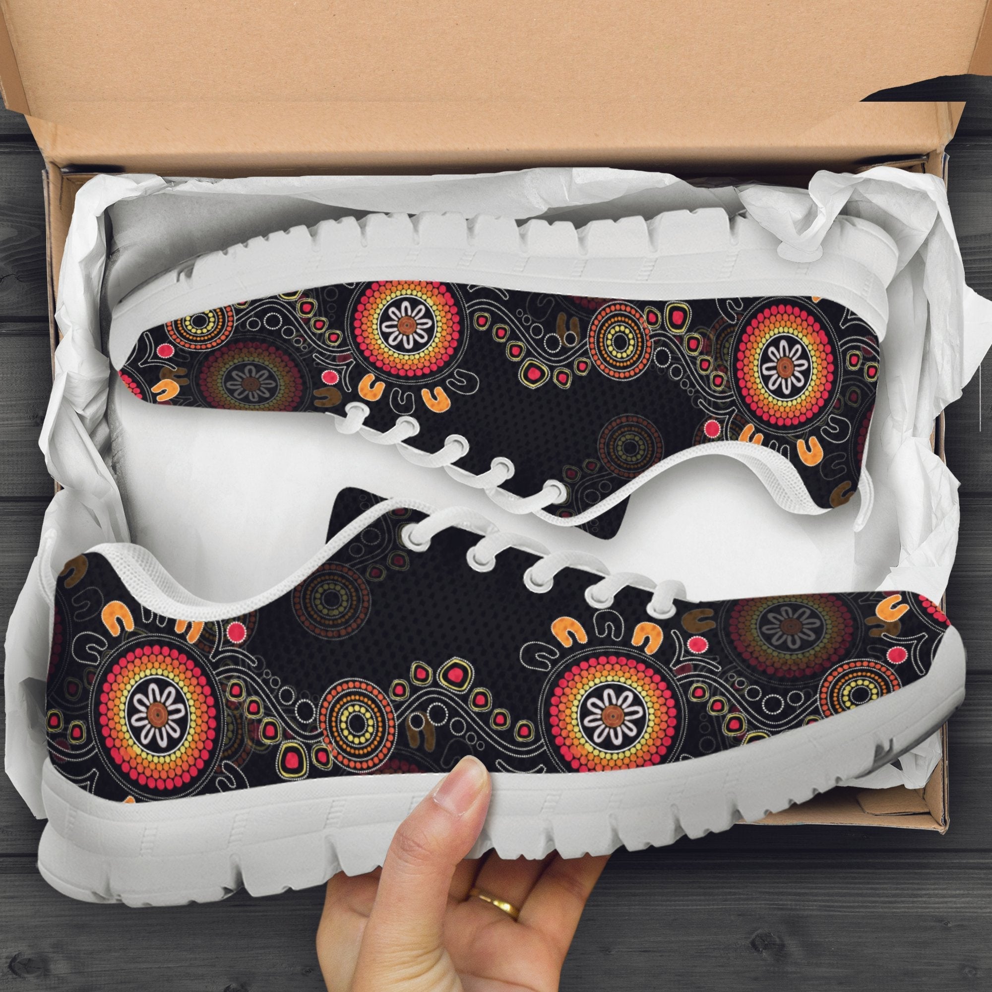 aboriginal-sneakers-flowers-patterns-circle-dot-painting-02