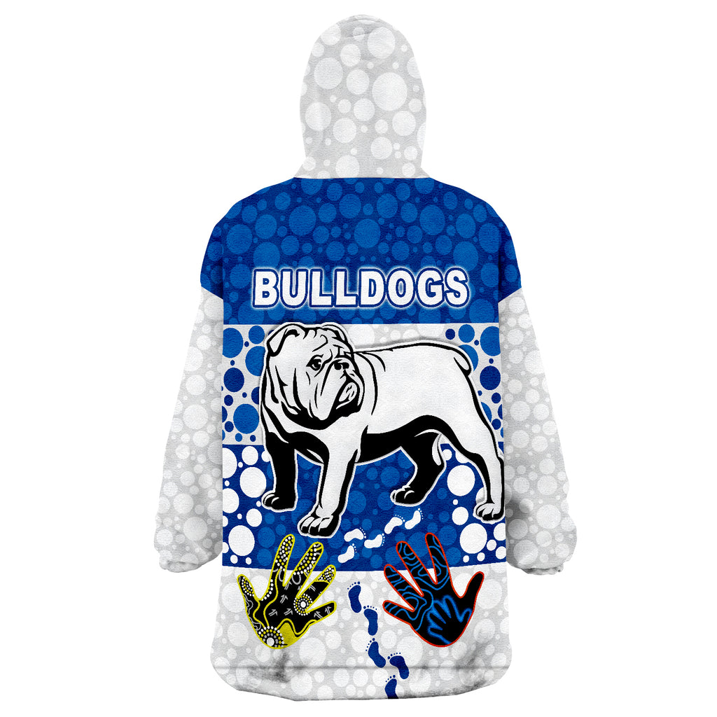 newest-bulldogs-wearable-blanket-hoodie
