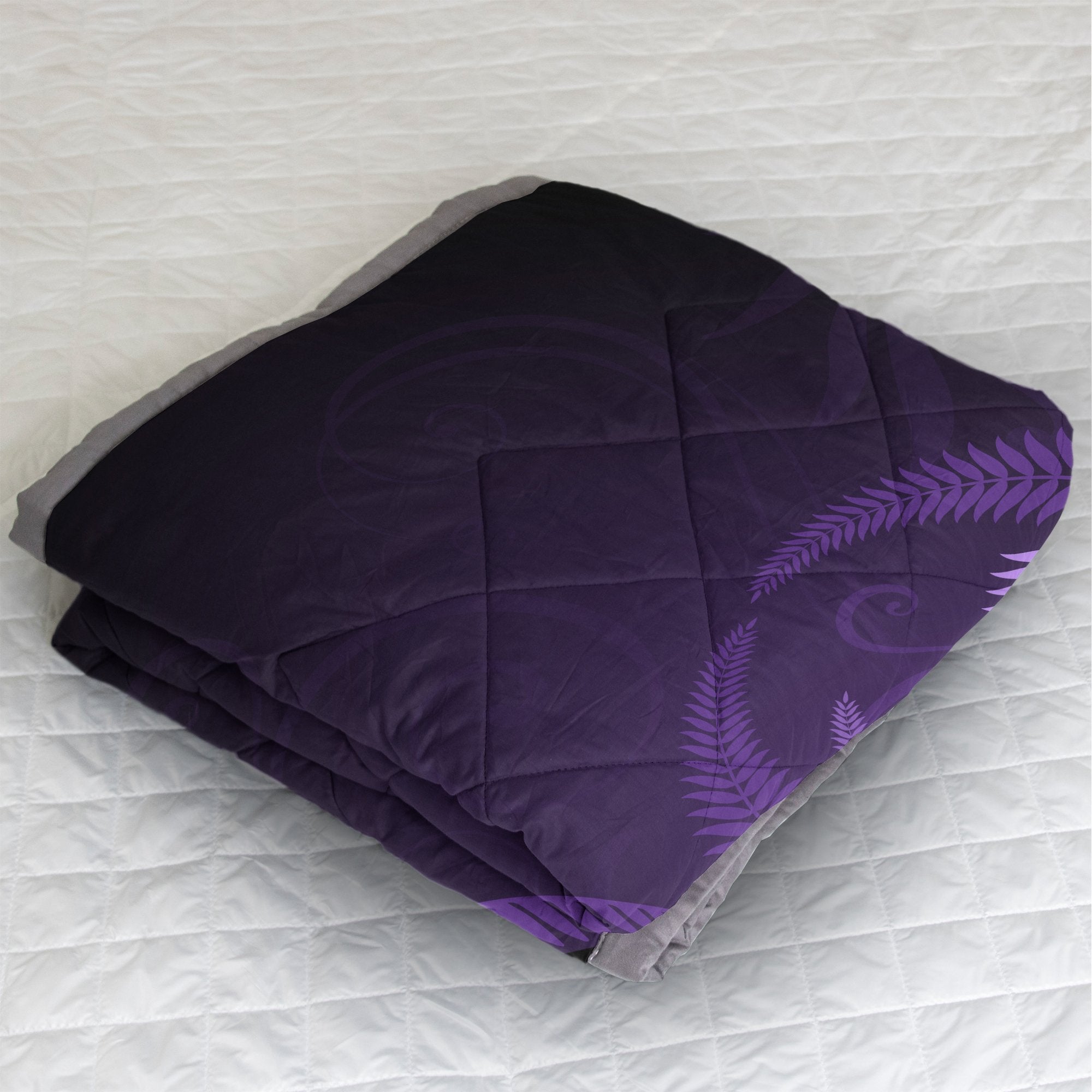 silver-fern-new-zealand-quilt-purple