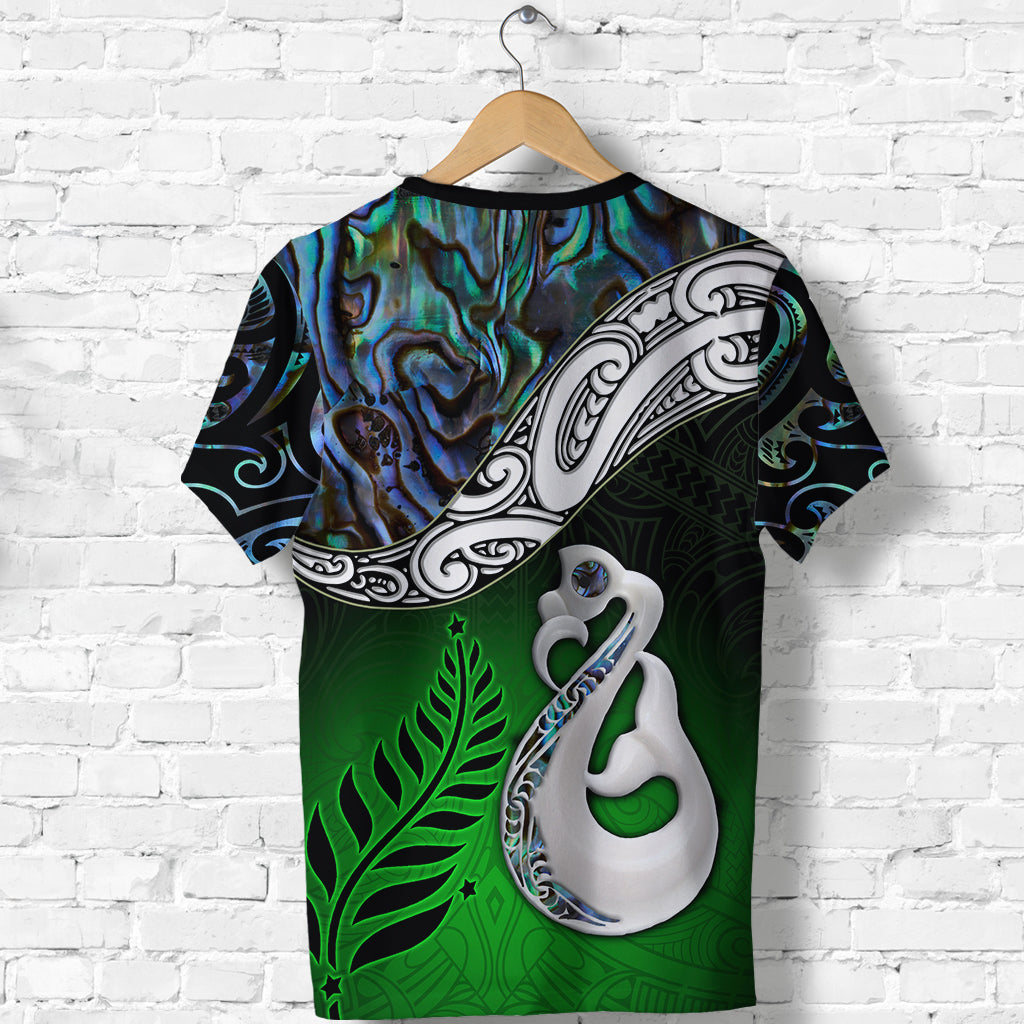 new-zealand-maori-t-shirt-manaia-paua-shell-glitter-green