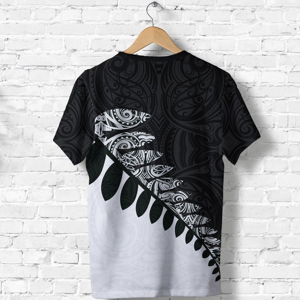 new-zealand-t-shirt-maori-silver-fern-black-white