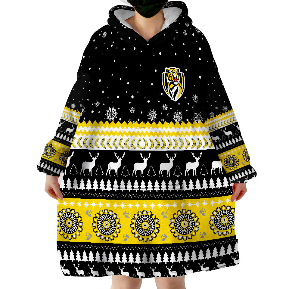 tigers-christmas-indigenous-richmond-football-wearable-blanket-hoodie