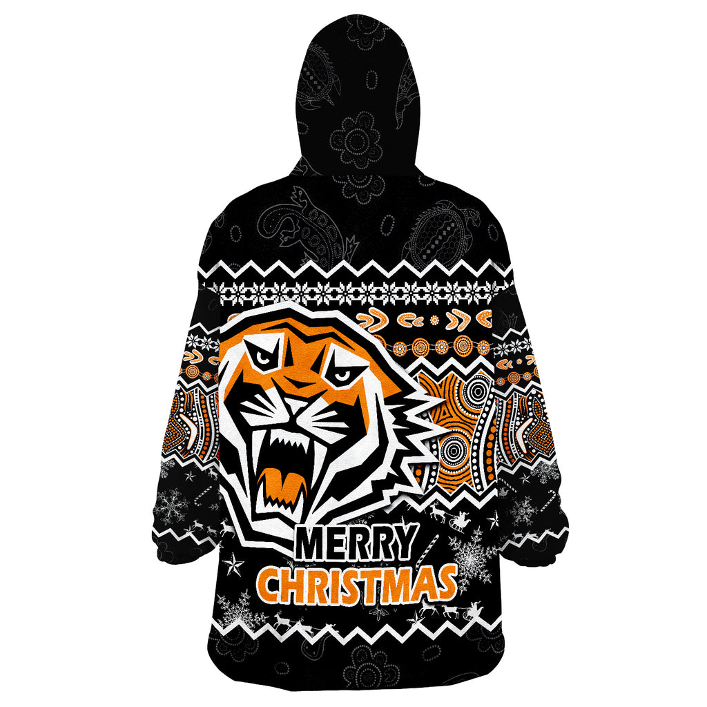 wests-tigers-aboriginal-christmas-vibe-black-version-wearable-blanket-hoodie